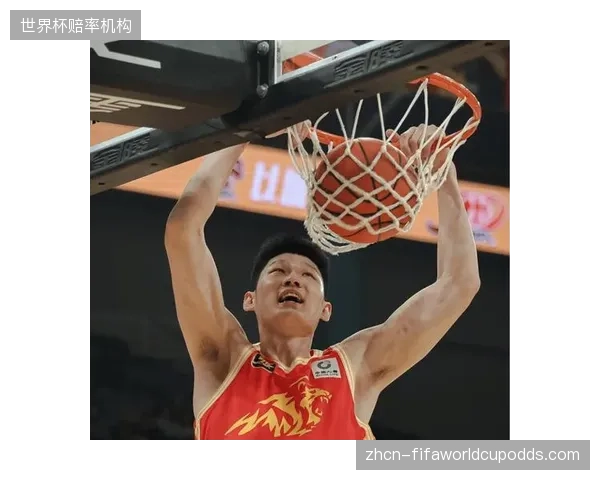胡金秋凭借联盟顶级的进攻效率，其个人贡献值高居国内球员榜首。